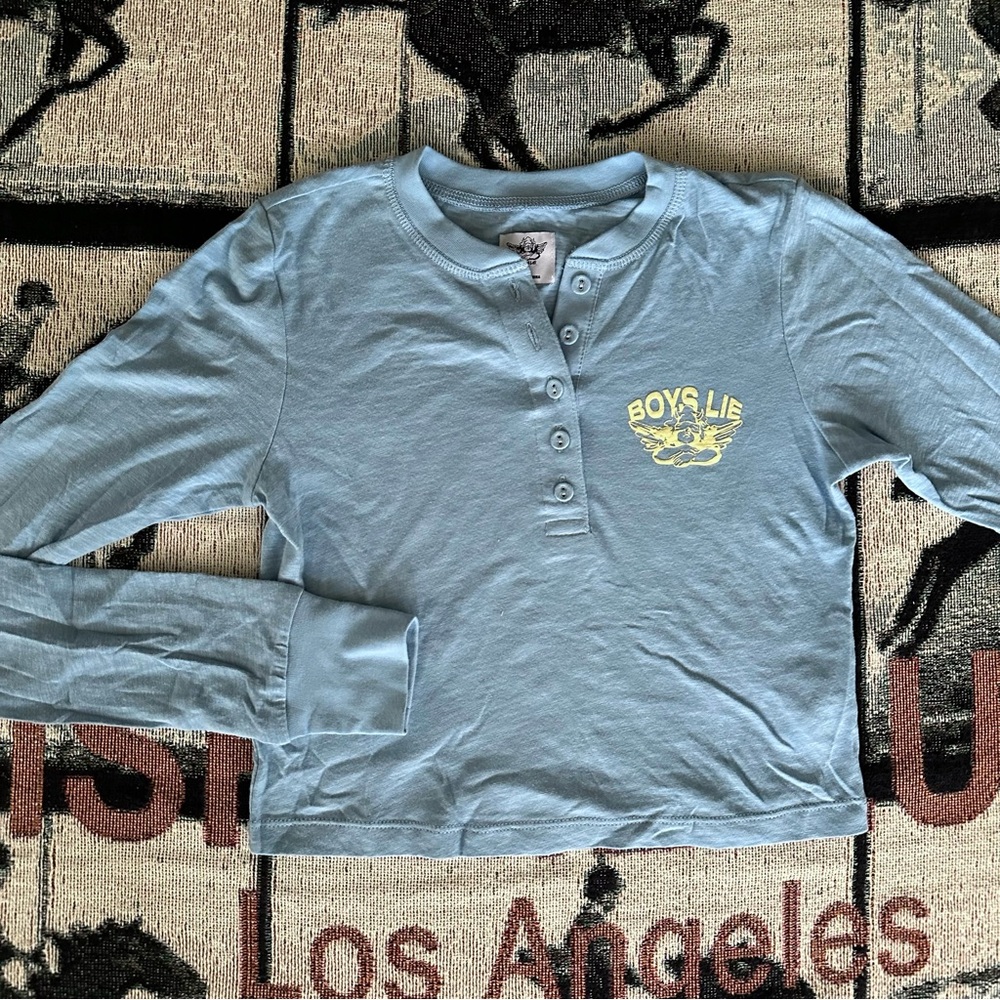 Boys Lie baby blue cropped long sleeve T shirt